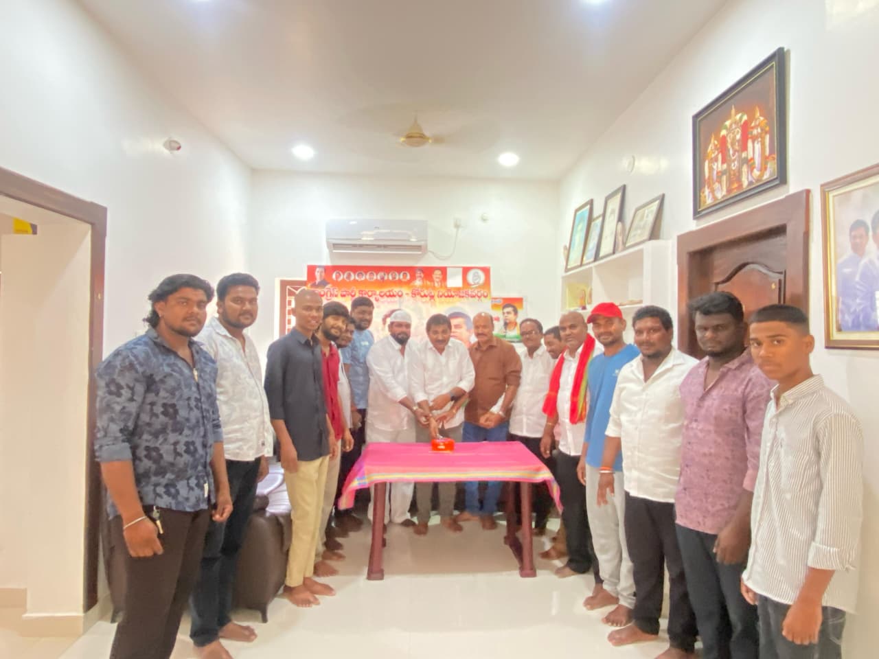 ఘనంగా ఐటీ శాఖ మంత్రి శ్రీధర్ బాబు జన్మదిన వేడుకలు