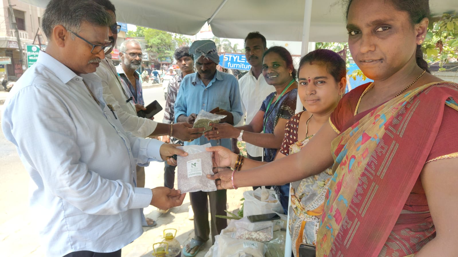 ప్రకృతి వ్యవసాయంతో ప్రజలకు ఆరోగ్యం ..