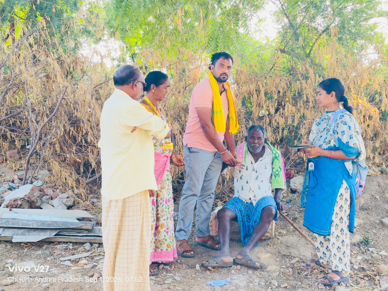 మడపల్లిలో ఎన్టీఆర్ భరోసా పెన్షన్ పంపిణీ